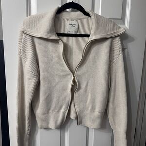 Abercrombie & Fitch Women's Cream Zip Cardigan
